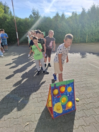 f5064690-b3c8-4de1-b54b-d4b60f41c708