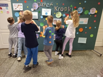 f3c6bc57-49b1-44b1-9325-52ad4119d9ff