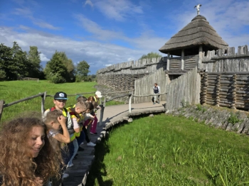 3f39e811-2345-4522-99cc-6b3225cf2802