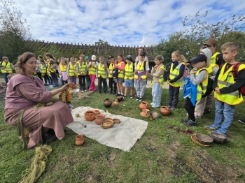 5e098c1b-403e-4ed7-a627-7b39e3619494