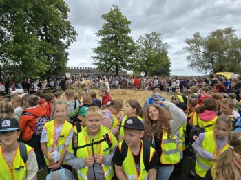 ccb9d09e-a2a9-4c99-97a9-16dcb4524b4e