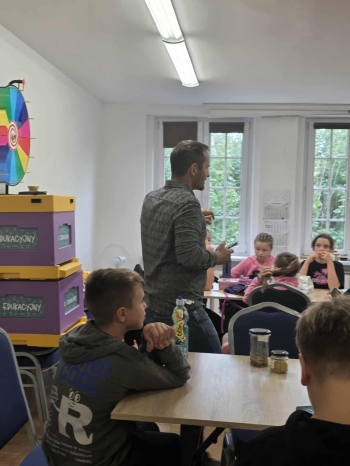 27dc46c4-ead6-4c77-8567-c3e24136f942