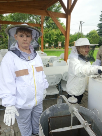 69f56639-acf4-494c-8d65-97c2c3a90344