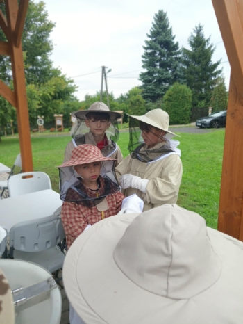 0340cbeb-9692-4d7a-96e5-513c507816e0