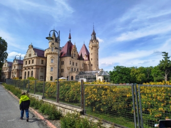 820708d3-c92a-4871-ac8a-708c70bfe349