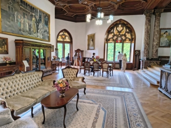 c52f835a-95f5-43a0-a285-69a332c2b70e