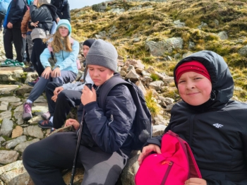 d4b7578f-a5eb-4c47-8497-b3a0c63d6120