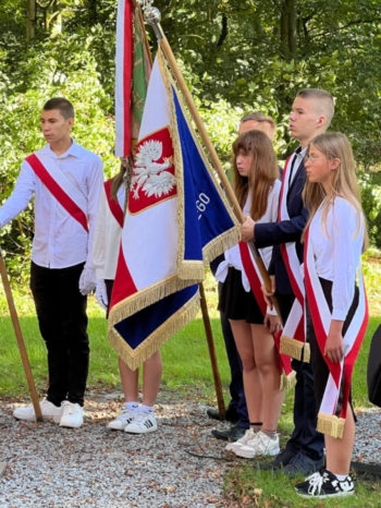 0fb480a7-d6e9-4ddd-9c0f-a07fdfa69ace