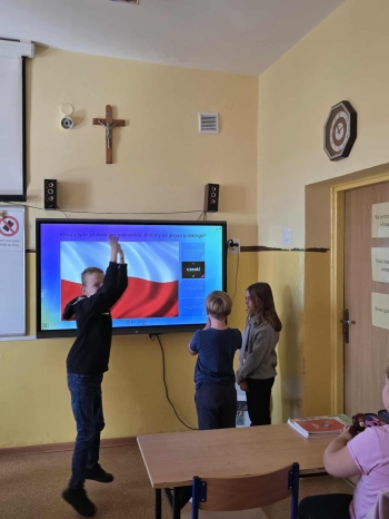 75a79c36-891a-4f3d-af78-c4679517d53a