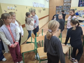 42fda152-54a0-4ec5-b1c5-f96b52d5fc05 (1)