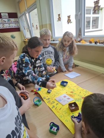 1970347a-eda2-43da-9c75-64d0e2bd3162