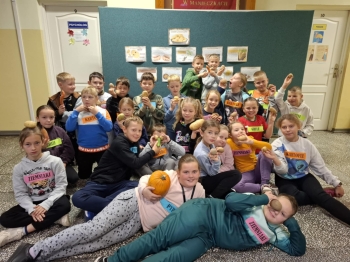 0f3907c2-ebd9-41cf-9823-37ad6fcc6945