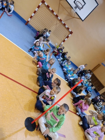 5aef82ff-733c-42f1-b257-6b9afc0fc775