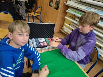 8d724894-4265-4293-a290-f144e0122eb5