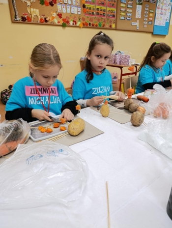 39fe10ae-5021-4a28-a960-9b7ed2839244