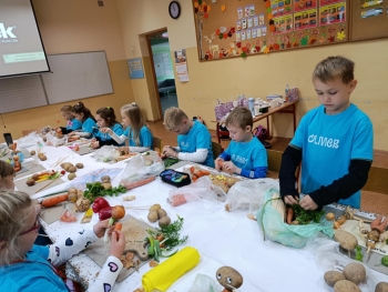 55fd4b5d-996b-42fc-a353-a2a04d41d567