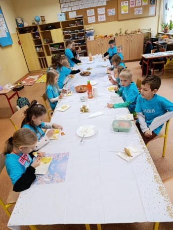 60f4dc03-b0bb-49cf-96fb-9949d62f47b5