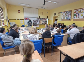 5e8e4471-39b2-45f9-816a-88e3180ed134