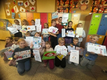 6910137d-6d42-470f-bb70-4d45e01b99f8