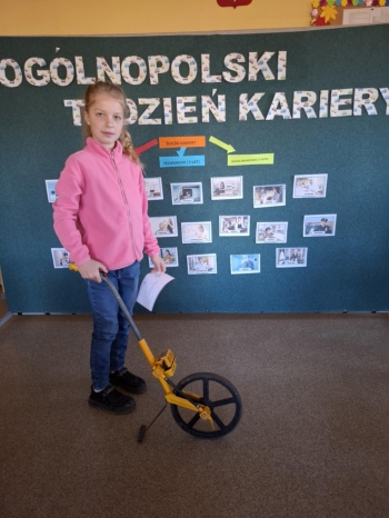 260e7e3f-c915-429a-8fe2-e4be609902ec