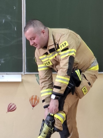 03d0f588-cdd1-4c2a-a1f3-29d0c7d03f0a