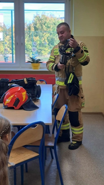 8d7bad89-e6bd-443e-93c0-39ad008d492b