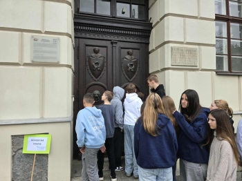 0f598e89-b96f-41fd-a98f-44750bba95a9