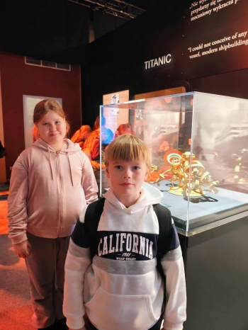 91178258-72e0-4077-8e23-d330044ca54f