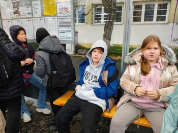 f546fd29-ba06-44ab-9671-4328c509d461