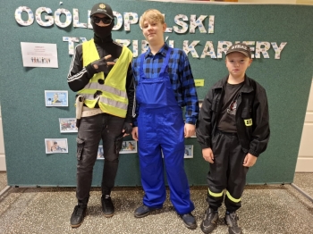 694d8e44-b616-4b0a-a740-6bc120acaa55