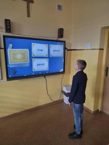 6143fcfc-d251-48cd-9654-06553eb34ee1