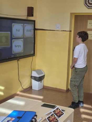 d63c5dc1-1050-4afb-8936-491f2fdc7e99