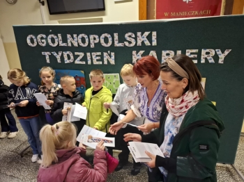 49abf187-92af-4752-a320-f6b00c746101