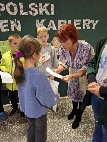 c537d9b7-41f5-4d66-b4a4-3a38b3823fb6