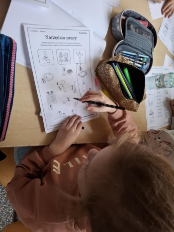 54ea6c70-6838-48c5-aeb3-082ab7bf6acb