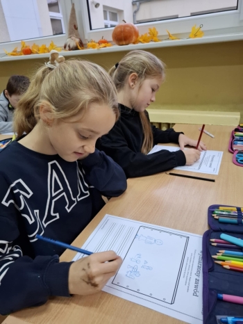 d877975e-56c3-4e72-be97-814f8850b7cc