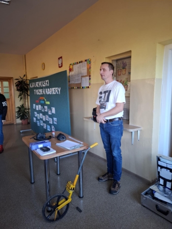 fb2be963-9686-41b4-bb30-1018f6c164cb