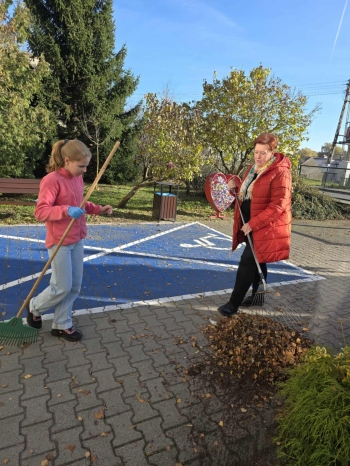 bf685246-67d1-40e7-9d8d-b40a9406adb4