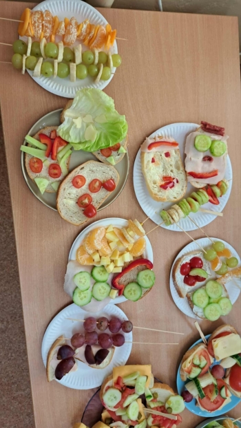 1a4fa5aa-5f5d-42b2-9bcc-d5cd1fead417