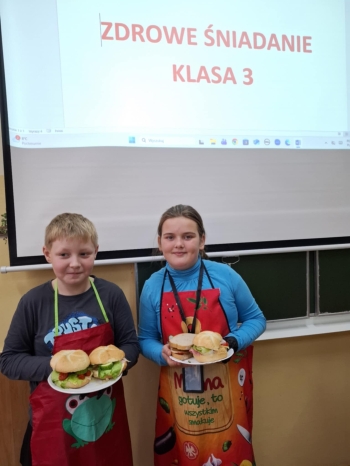 6bd2086e-88a8-4425-8541-895da4a1e042