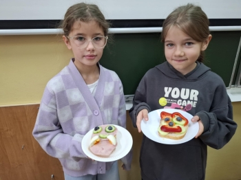 a703052e-c6d2-4217-9ac8-e405a9e4a802