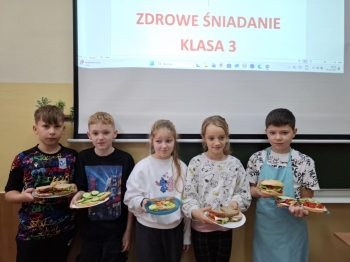 fb934e60-9e32-43d4-8eb4-cb51ba706b0c