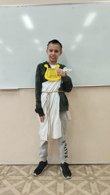 ae84d79b-6b83-4877-985d-7b8d050cac67