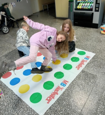 70b9c72b-7561-4265-9790-2f9cbeb03ce7