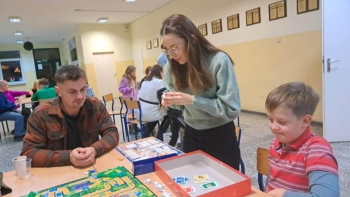 f8493e70-b165-4e04-96ed-ad2c56d2f5d5