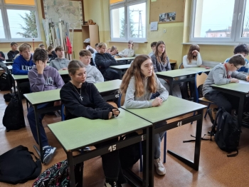 b8cf0909-7611-4b3f-a76d-018e95183f7a