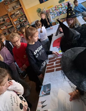 624091df-079a-4625-a1a8-a92c4c46c81b