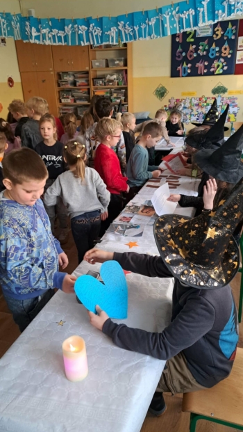 d35ca1e6-7176-4217-a091-4a7deca2e63e