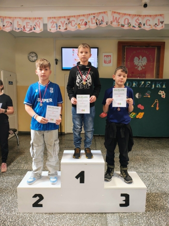 f562062b-7d8b-418c-a09a-2b994df1d6bf