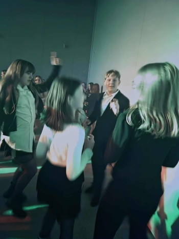 2f6a91f4-ec9c-42fe-a9fd-4e5aa81977df